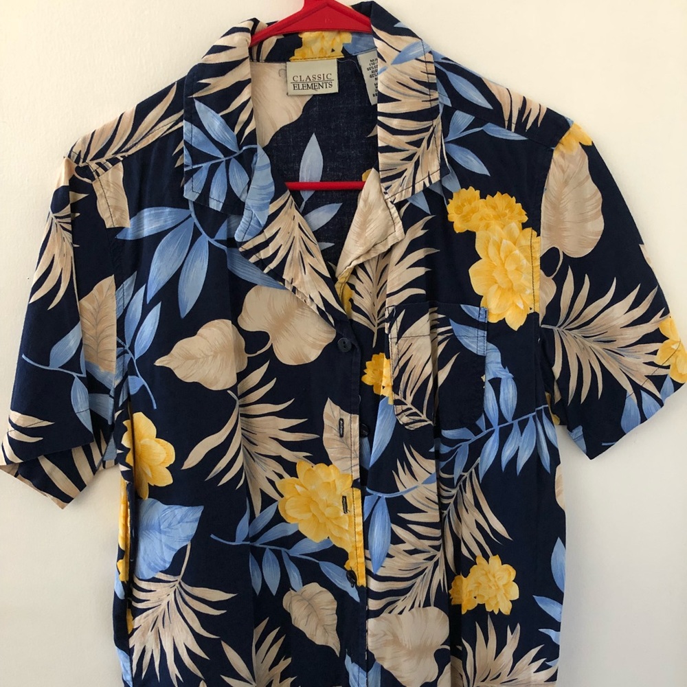 Cute Hawaiian button up